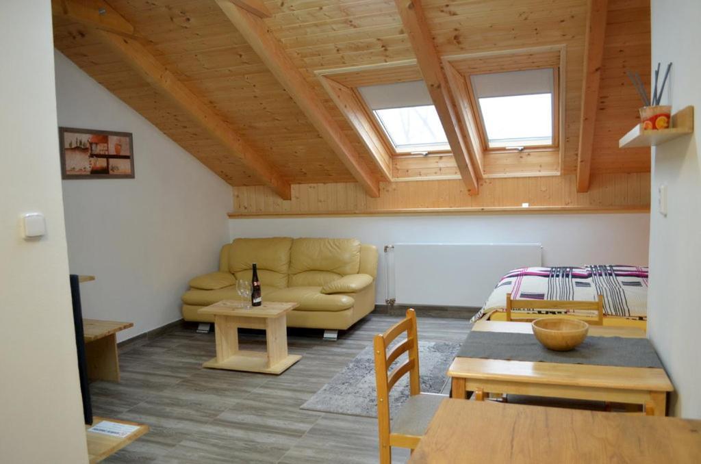 Apartmany Nova Duha Vavrinec Exteriér fotografie
