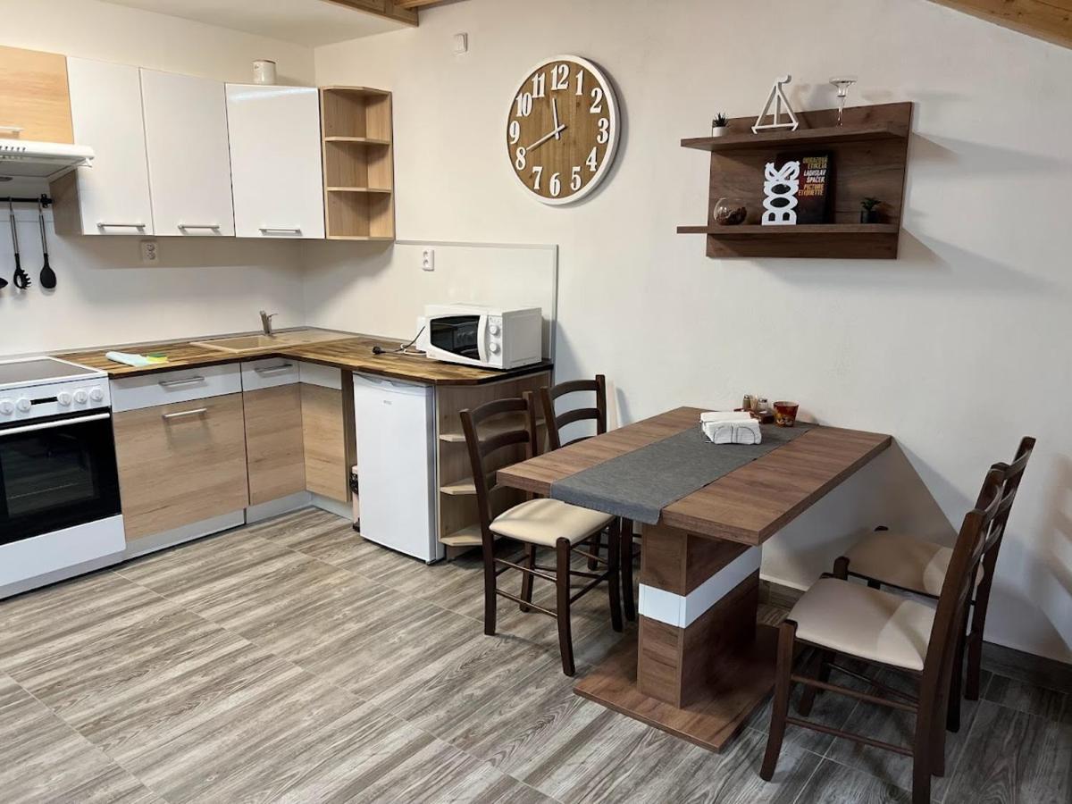 Apartmany Nova Duha Vavrinec Exteriér fotografie